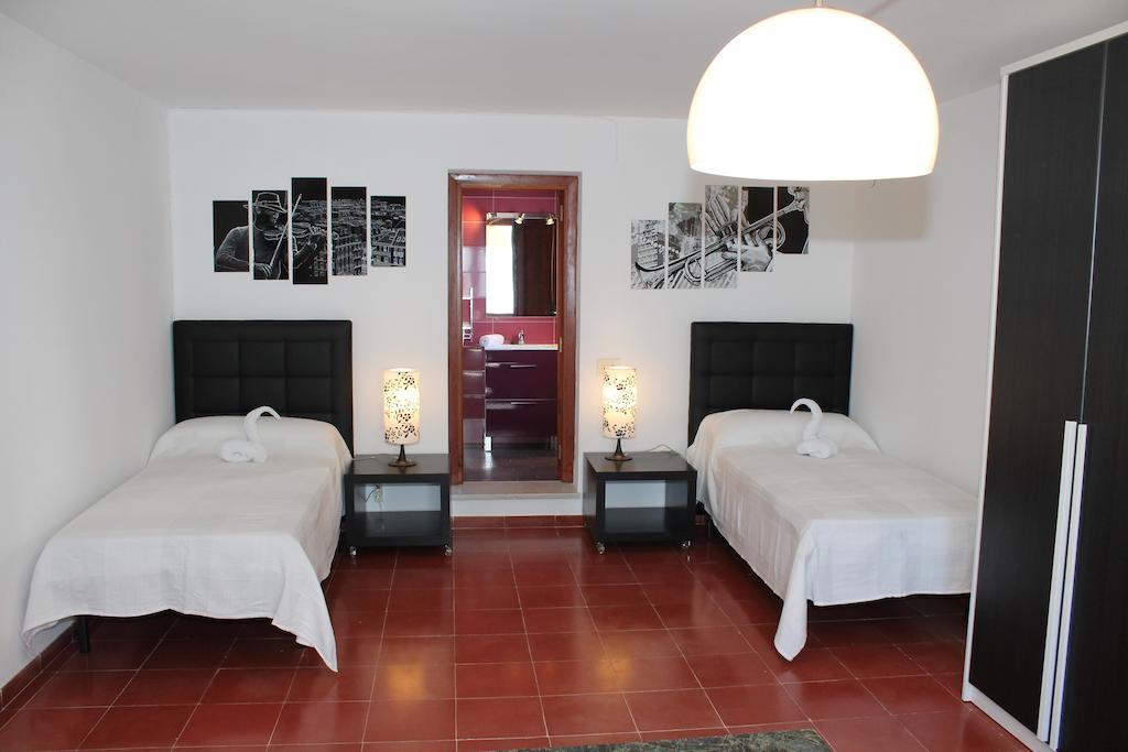 Can Mossenyer San Antonio Abad Habitación foto